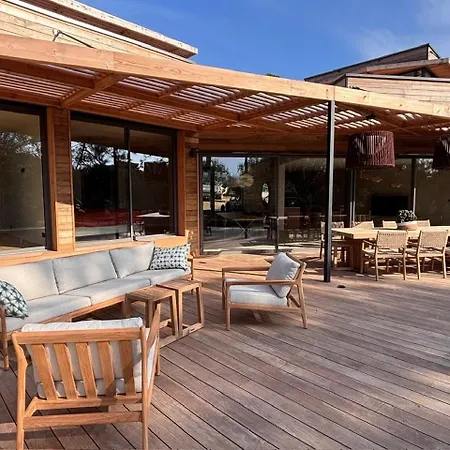 L'immortelle Βίλα